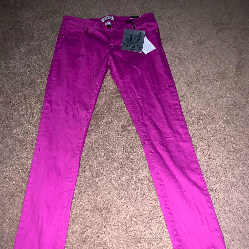 Jalete Women’s stretch jeans. Pink. Size 11.